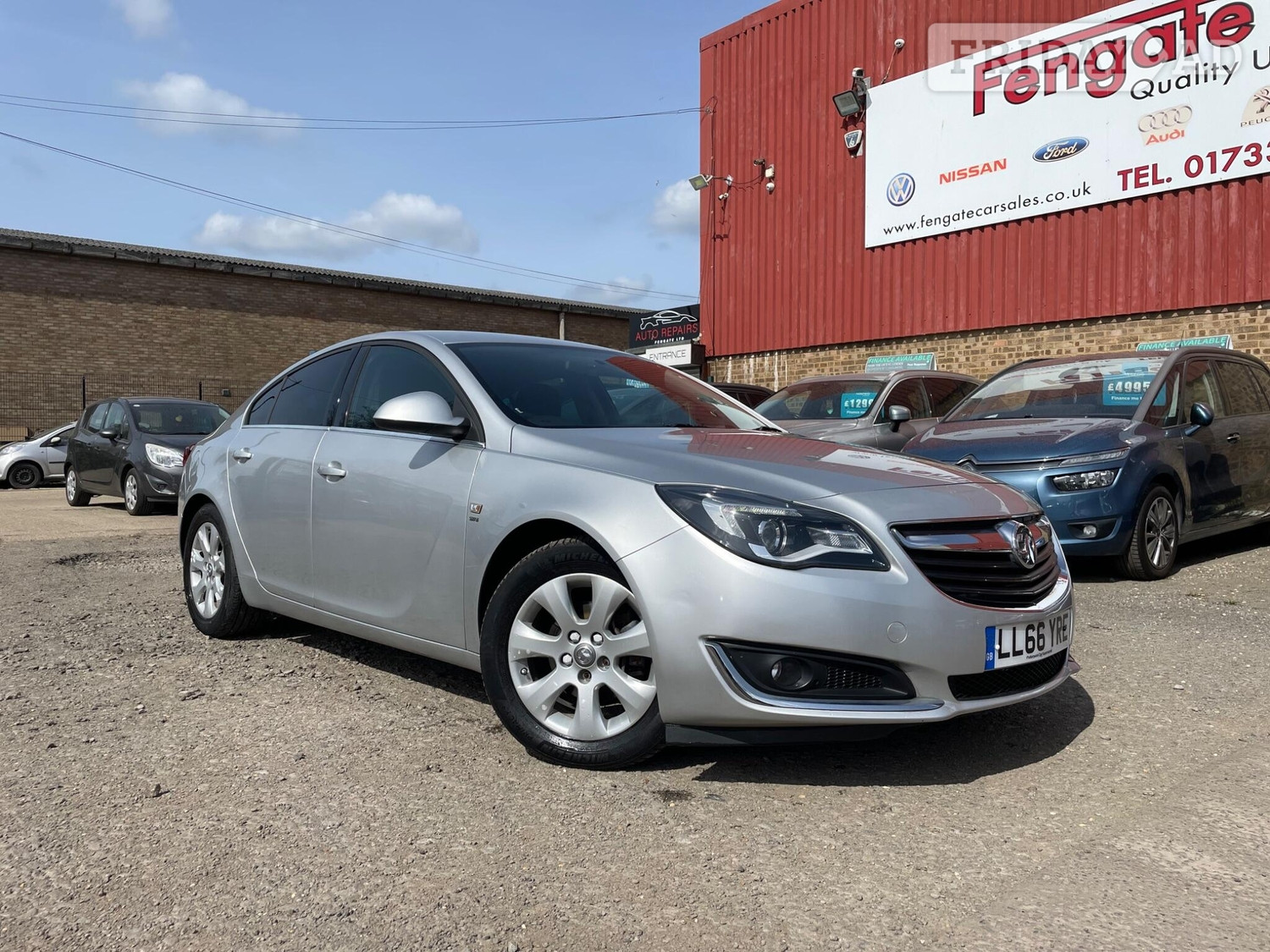 Vauxhall Insignia 2016 - Cars