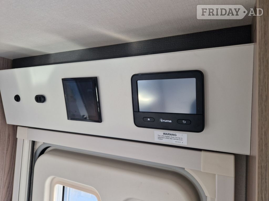 [6 berth ]Swift Challenger 590