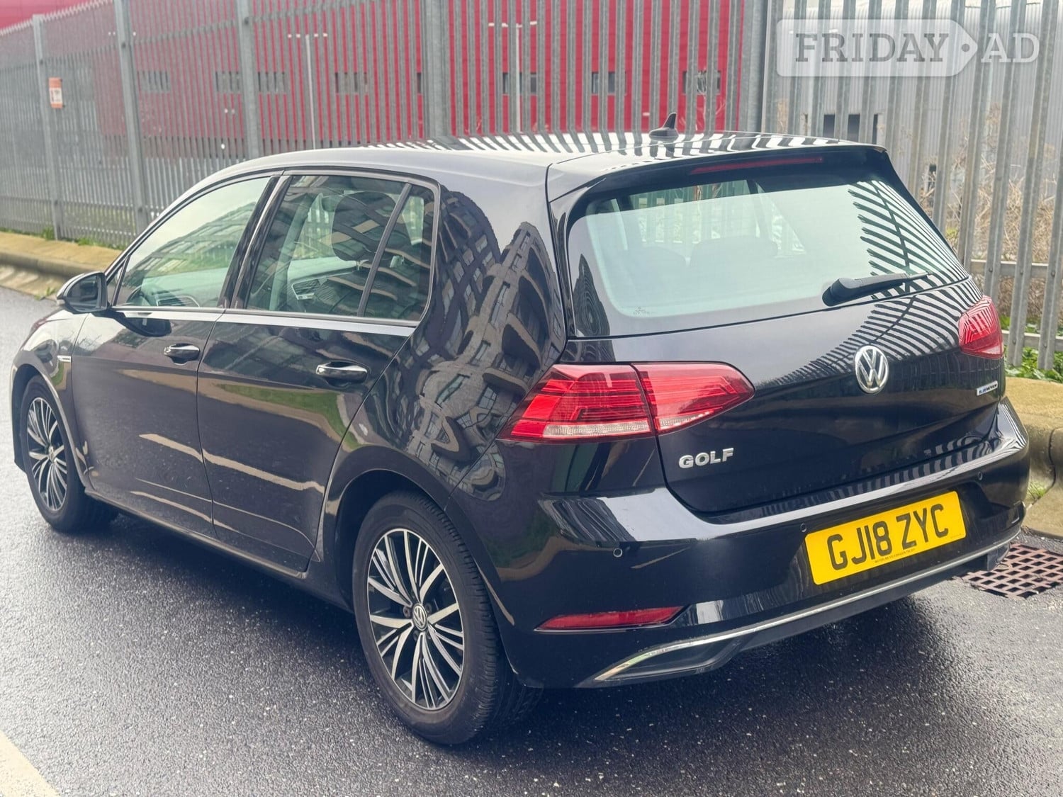 [ berth ]Volkswagen Golf