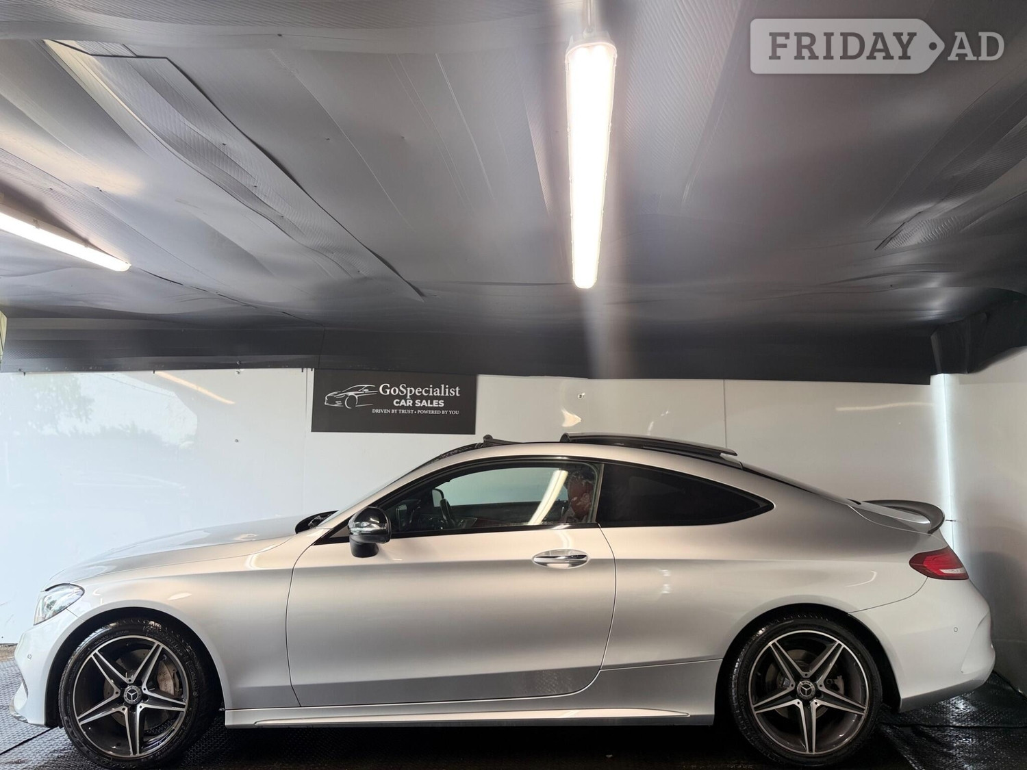 [ berth ]Mercedes-Benz C Class