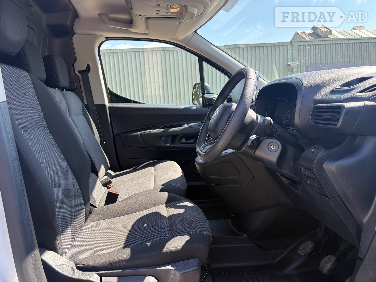 Citroen Berlingo 2021 - Vans & Commercial Vehicles in Airdrie