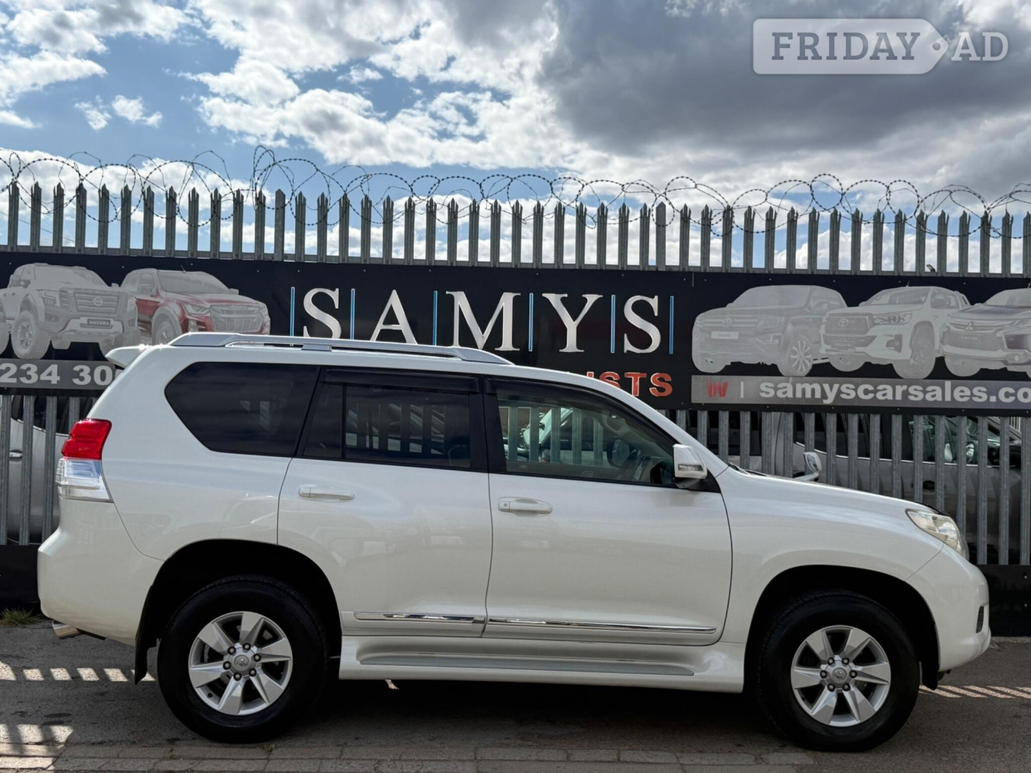 [ berth ]Toyota Land Cruiser