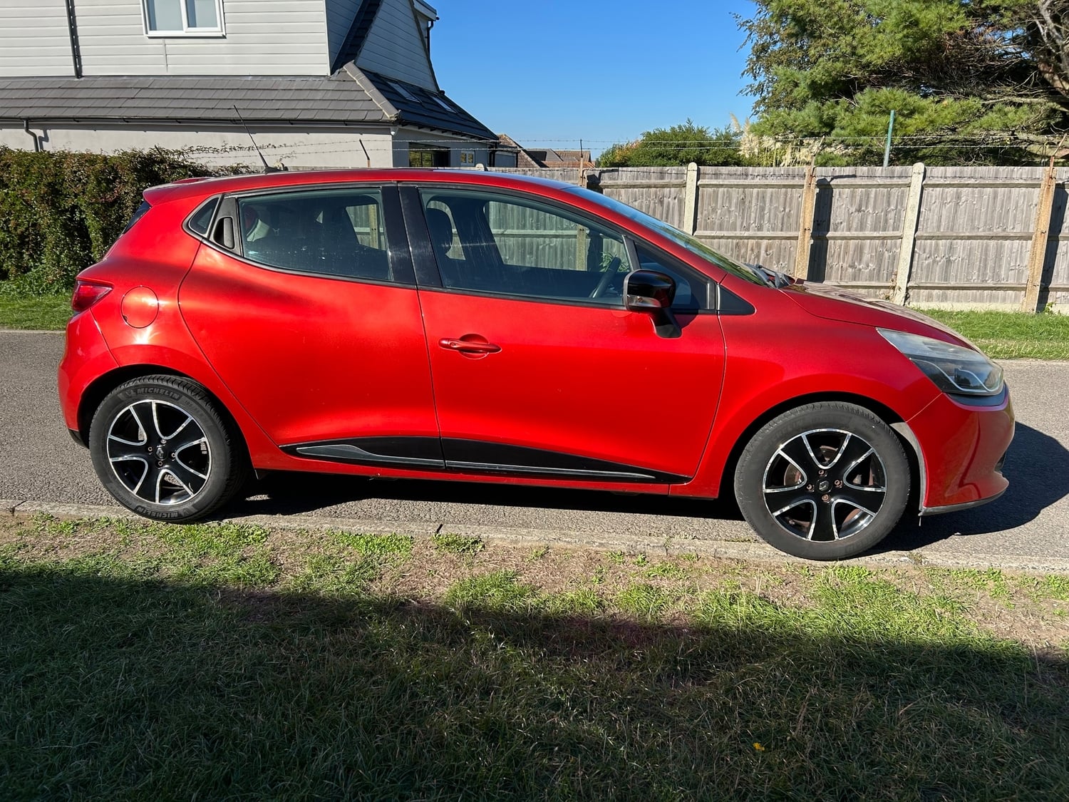 Renault Clio Gillingham