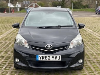 Toyota Yaris 2012