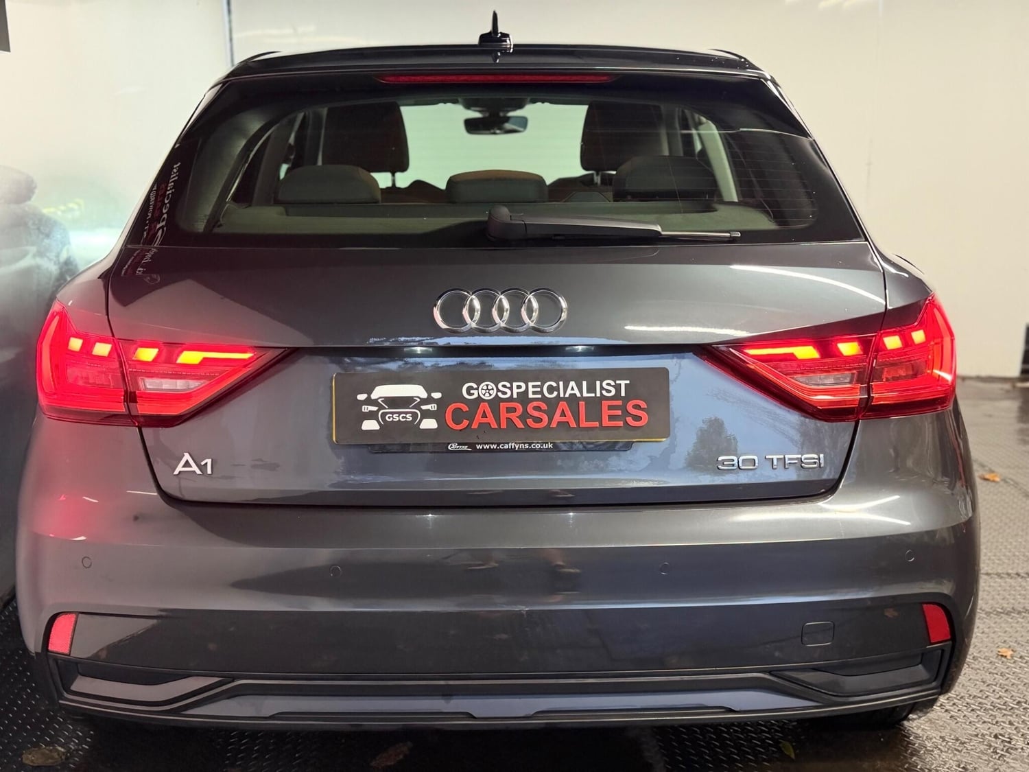 [ berth ]Audi A1