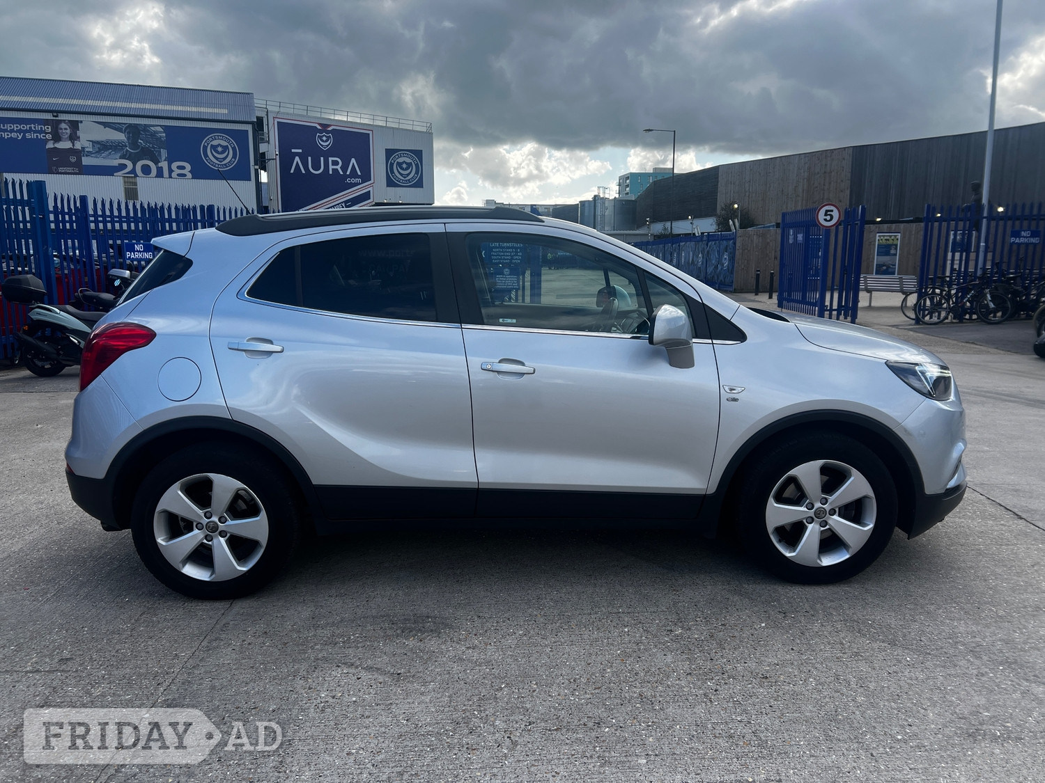 [ berth ]Vauxhall Mokka X