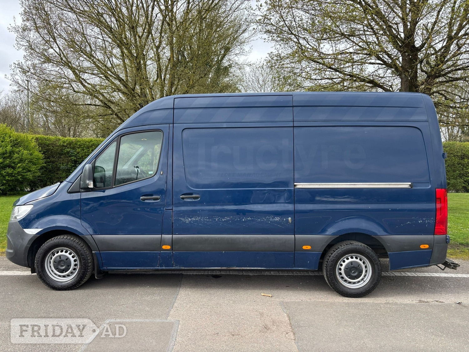 [ berth ]Mercedes-Benz Sprinter