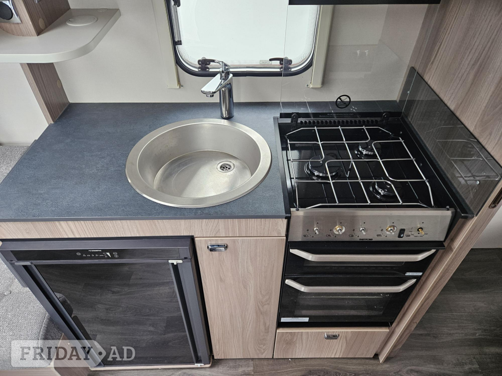 Swift Sprite Major 4 SB 2023 - Motorhomes & Caravans in Highbridge