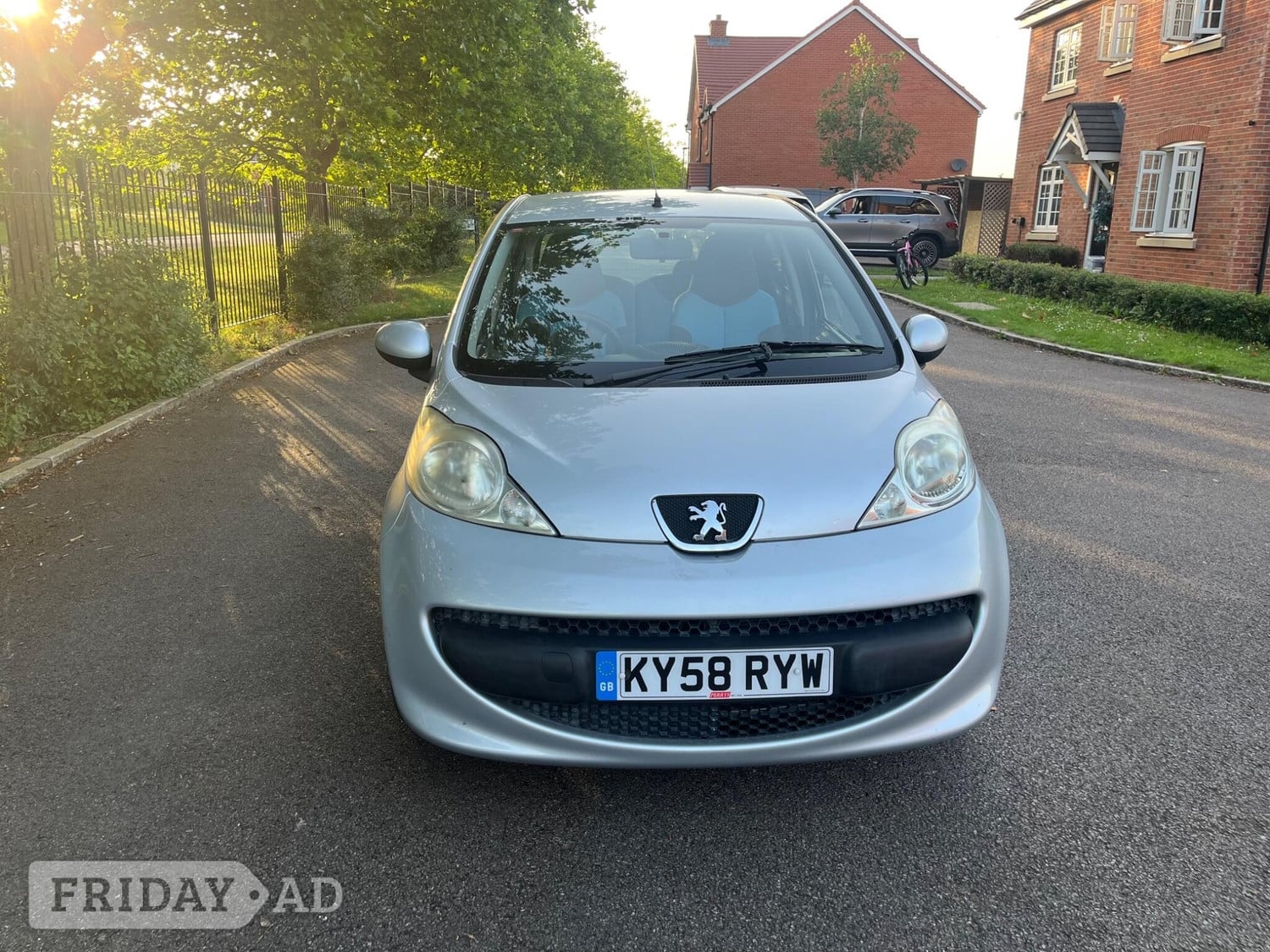 Peugeot 107 2008 - Cars in Bedford