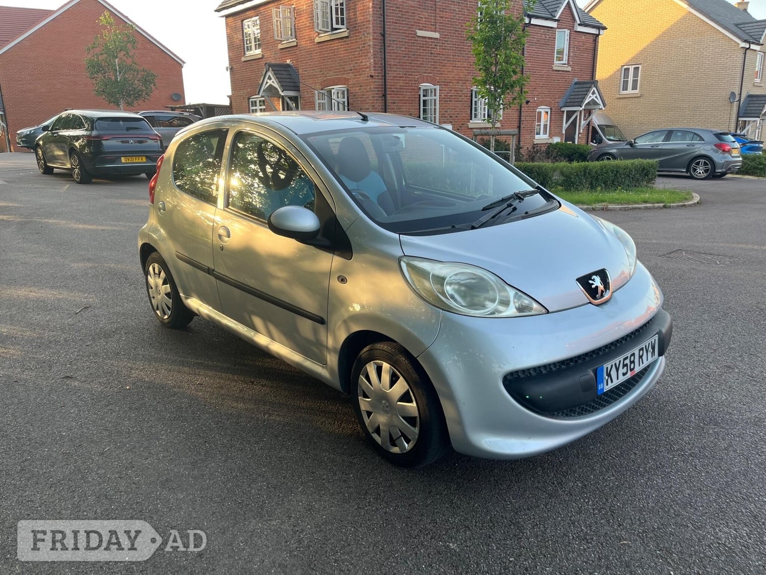 Peugeot 107 2008 in Bedford
