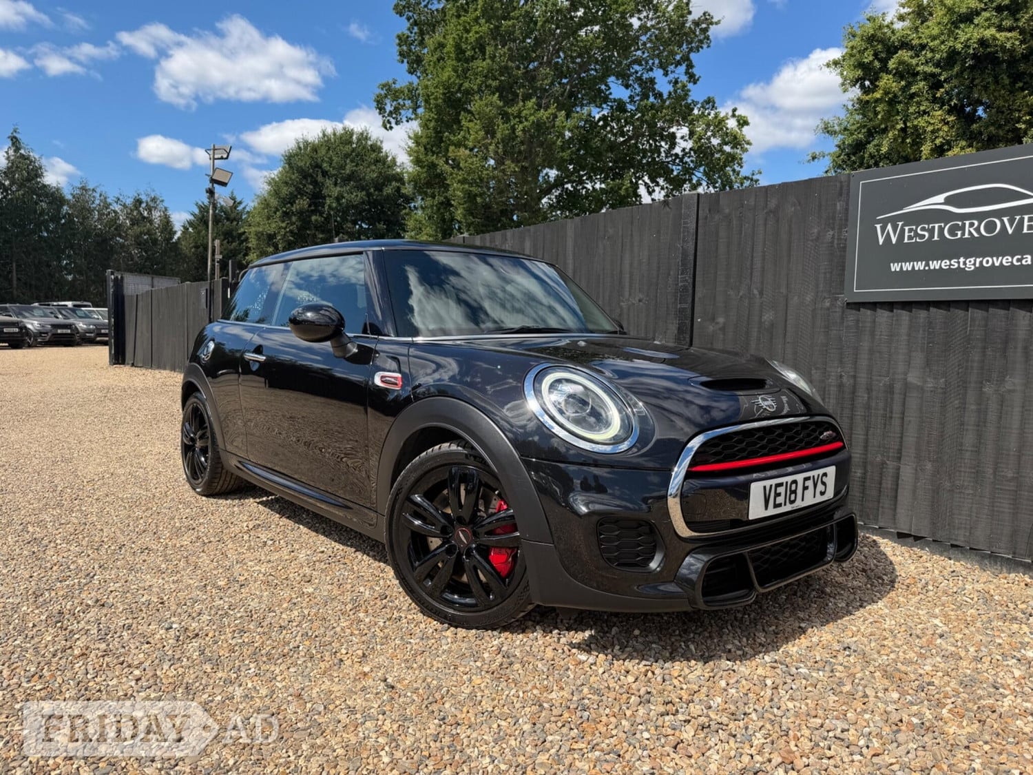 Mini Hatch 2018 in Addlestone