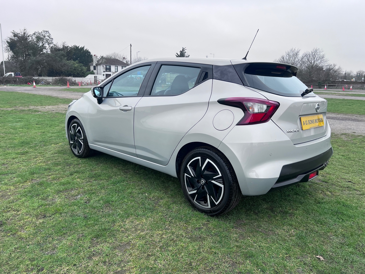[ berth ]Nissan Micra