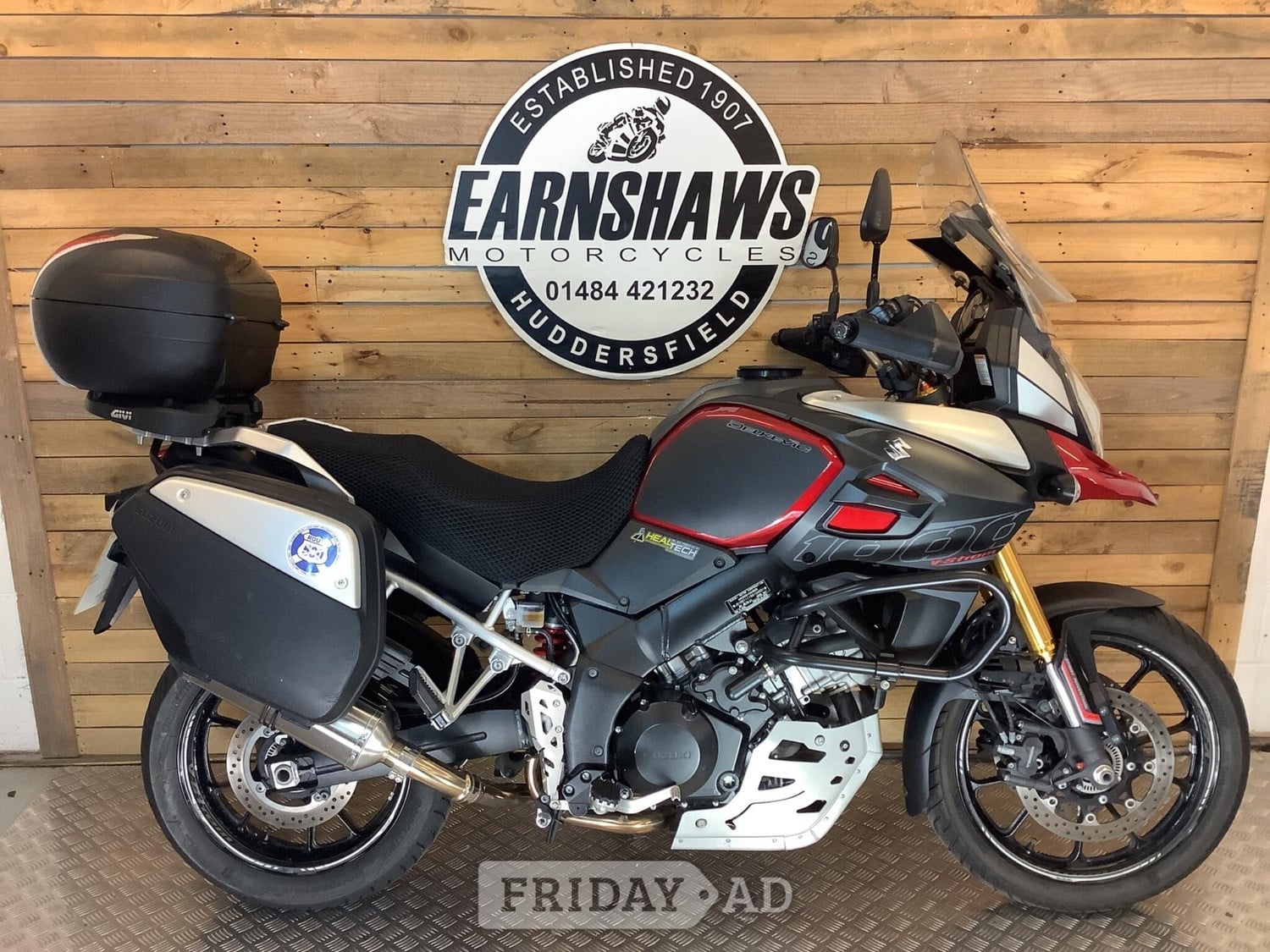 Suzuki V-Strom 1000 2014 in Huddersfield