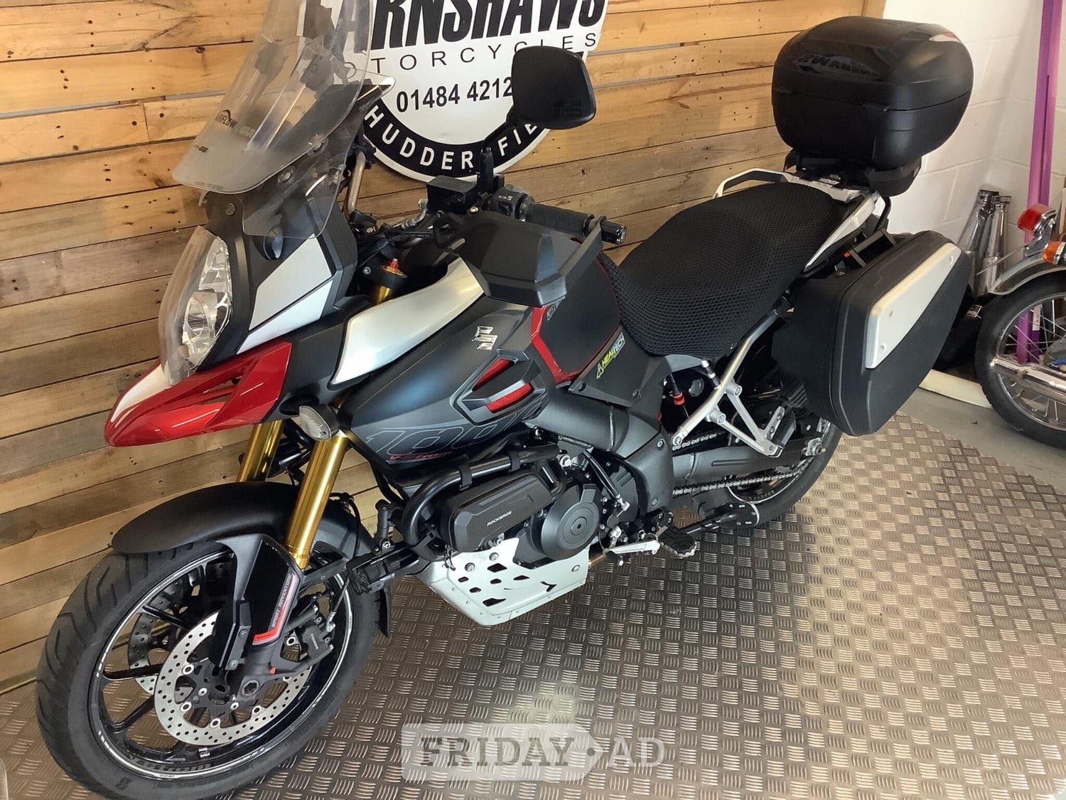 [ berth ]Suzuki V-Strom 1000