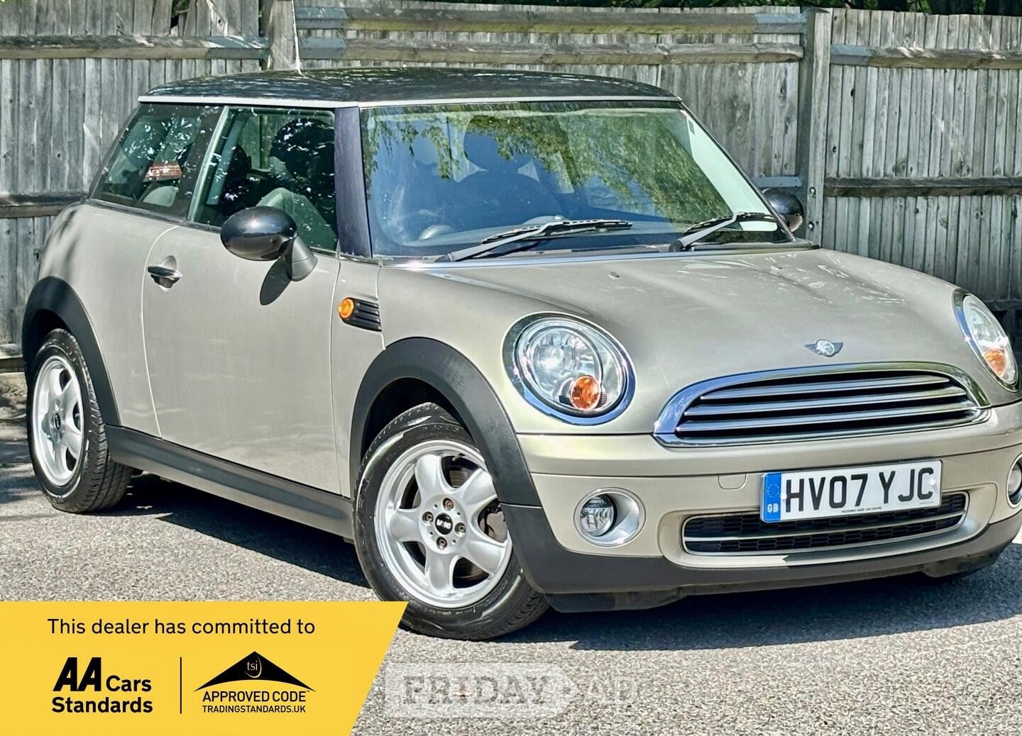 Mini Hatch 2007 in Farnham