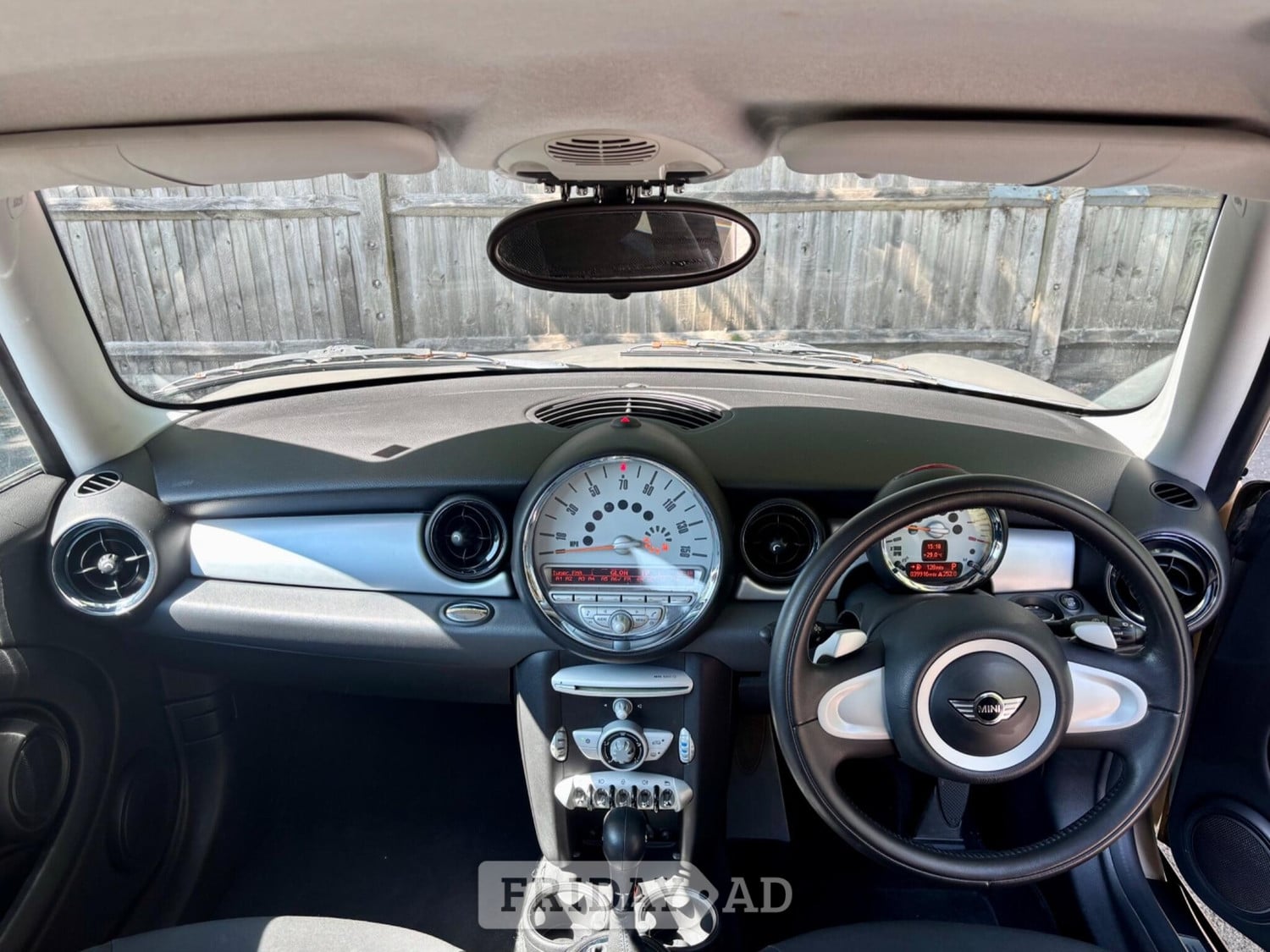 [ berth ]Mini Hatch