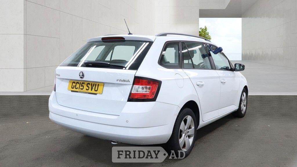 Skoda Fabia 2015 - Cars in Winchester