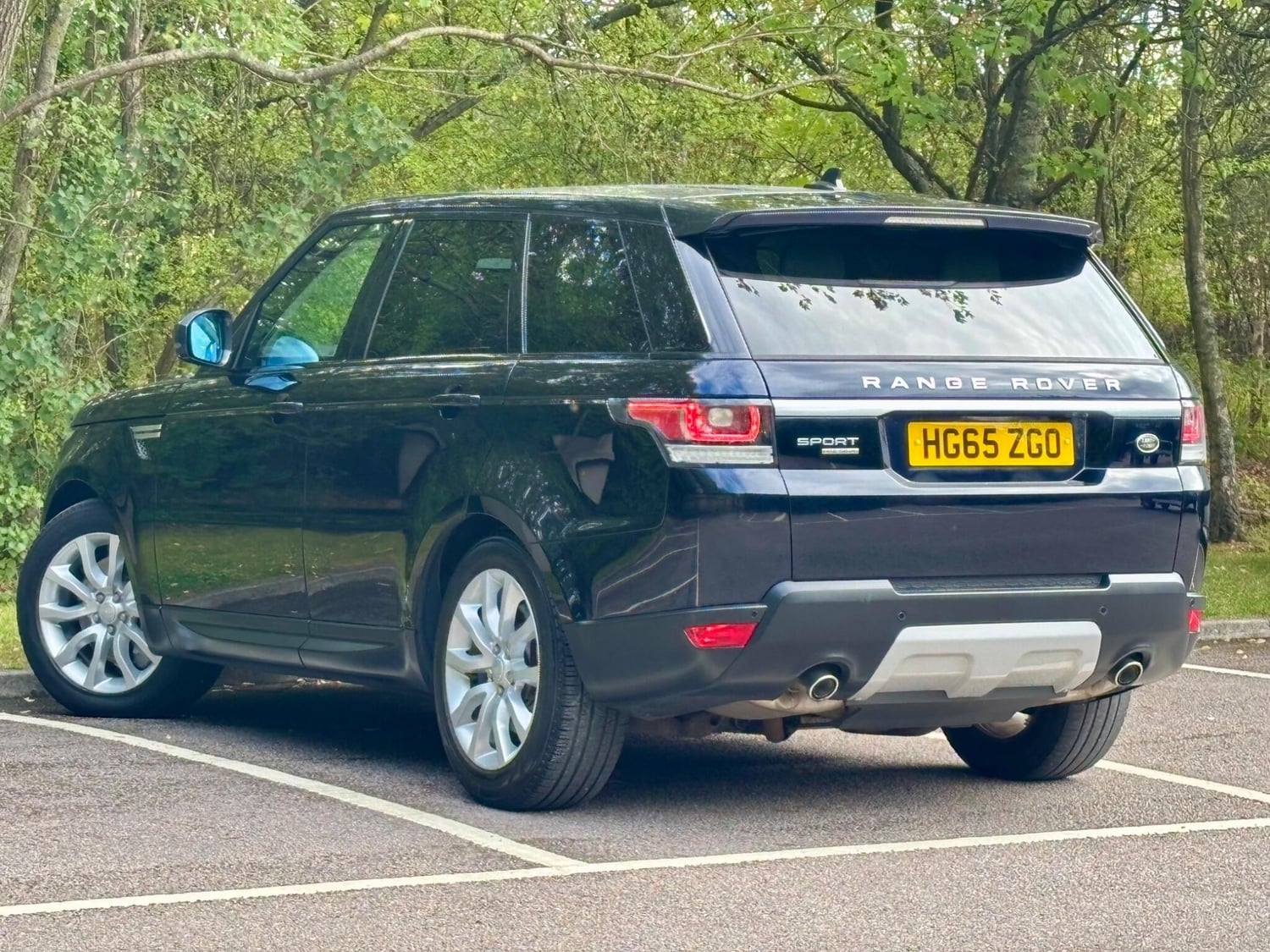Land Rover Range Rover Sport 2015 - Cars in Farnham