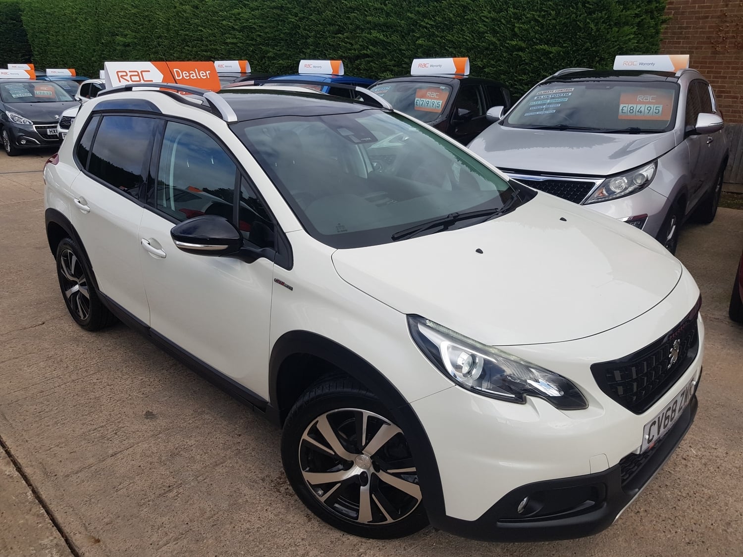 [ berth ]Peugeot 2008