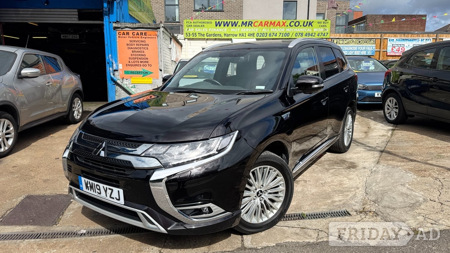 Mitsubishi Outlander 2019 in Harrow