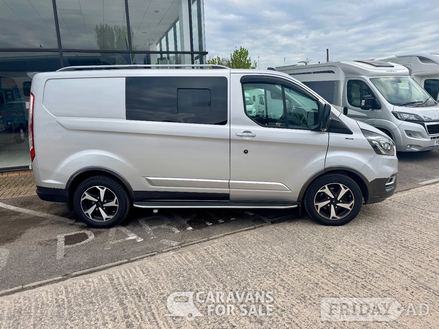[ berth ]Ford Transit Campervan Conversion