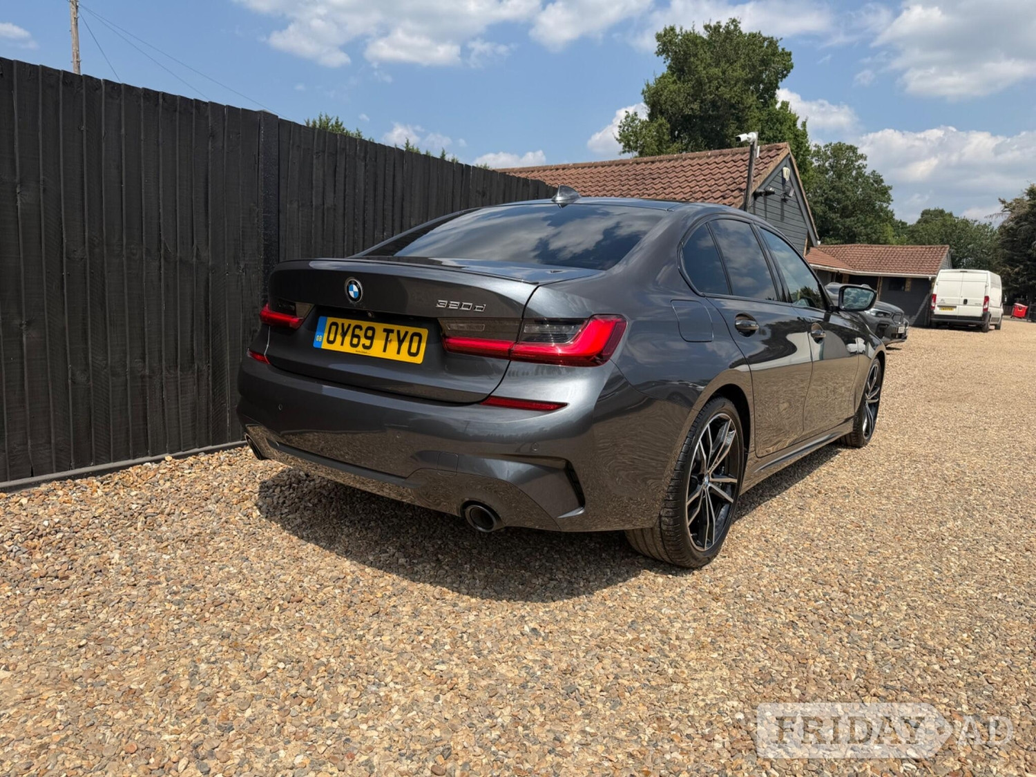 BMW 3 Series 2019 - Cars in Addlestone