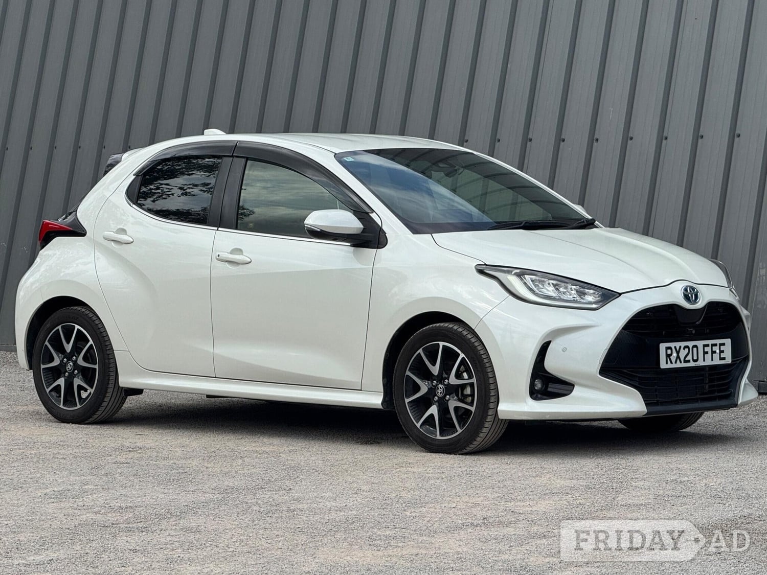 Toyota Yaris 2020 in Farnham