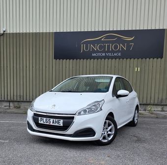 Peugeot 208 2016