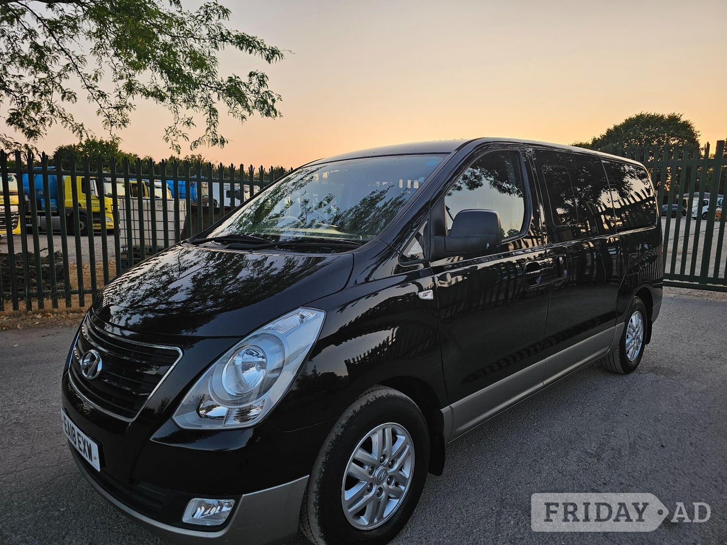 [ berth ]Hyundai i800