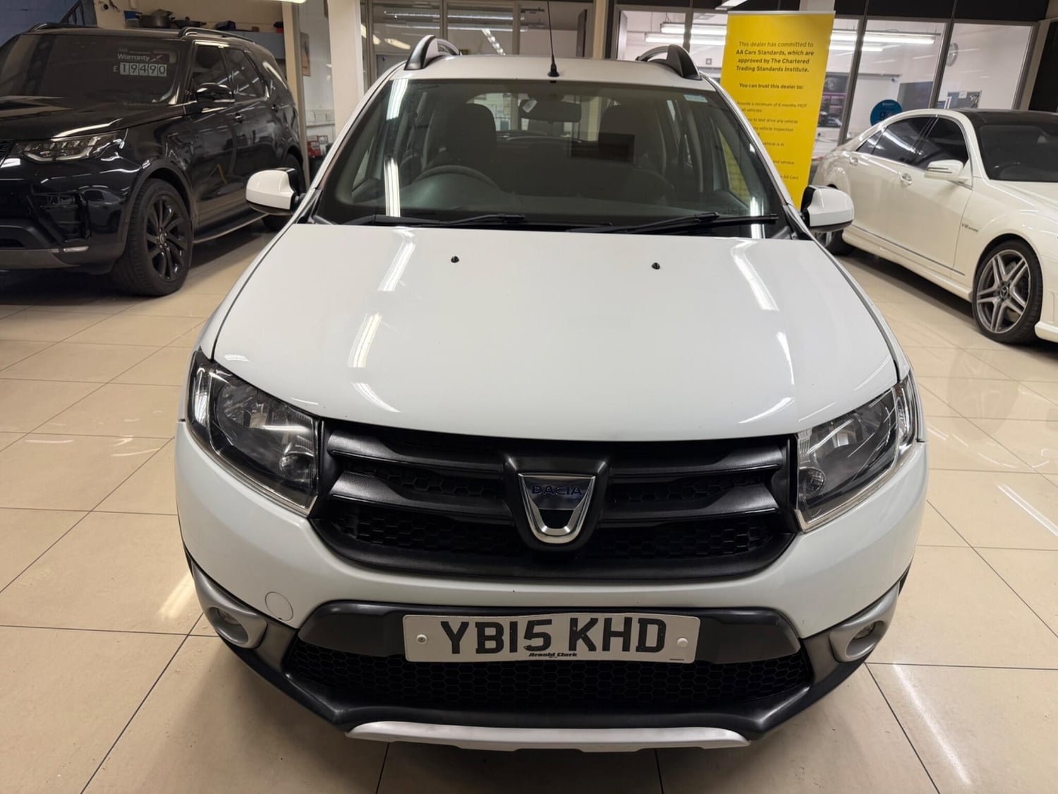 [ berth ]Dacia Sandero Stepway