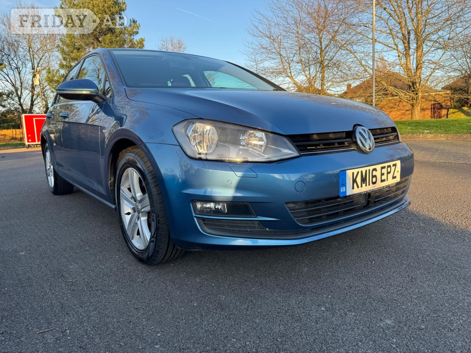 Volkswagen Golf 2016 in West Molesey