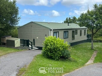 Stunning Willerby Boston Lodge on Premium Plot