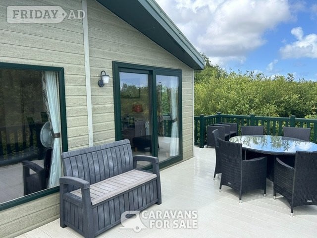 Stunning Willerby Boston Lodge on Premium Plot - Holiday Homes