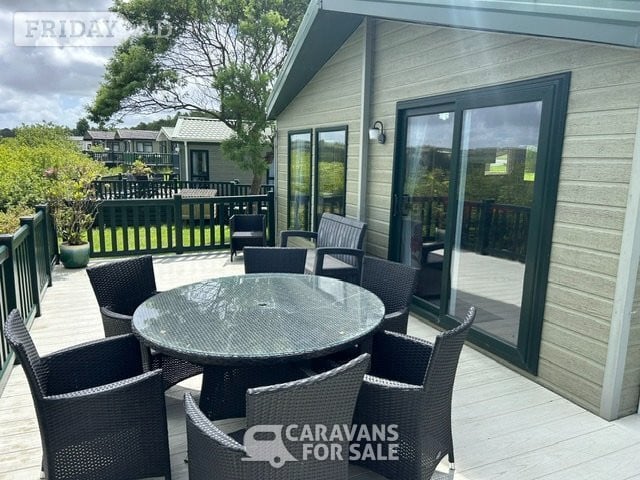 Stunning Willerby Boston Lodge on Premium Plot