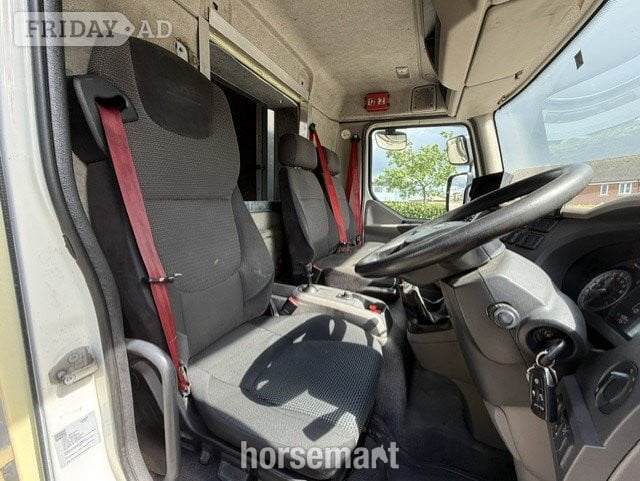 Winterbourne  DAF LF Horsebox - Trailers & Horseboxes in Banbury
