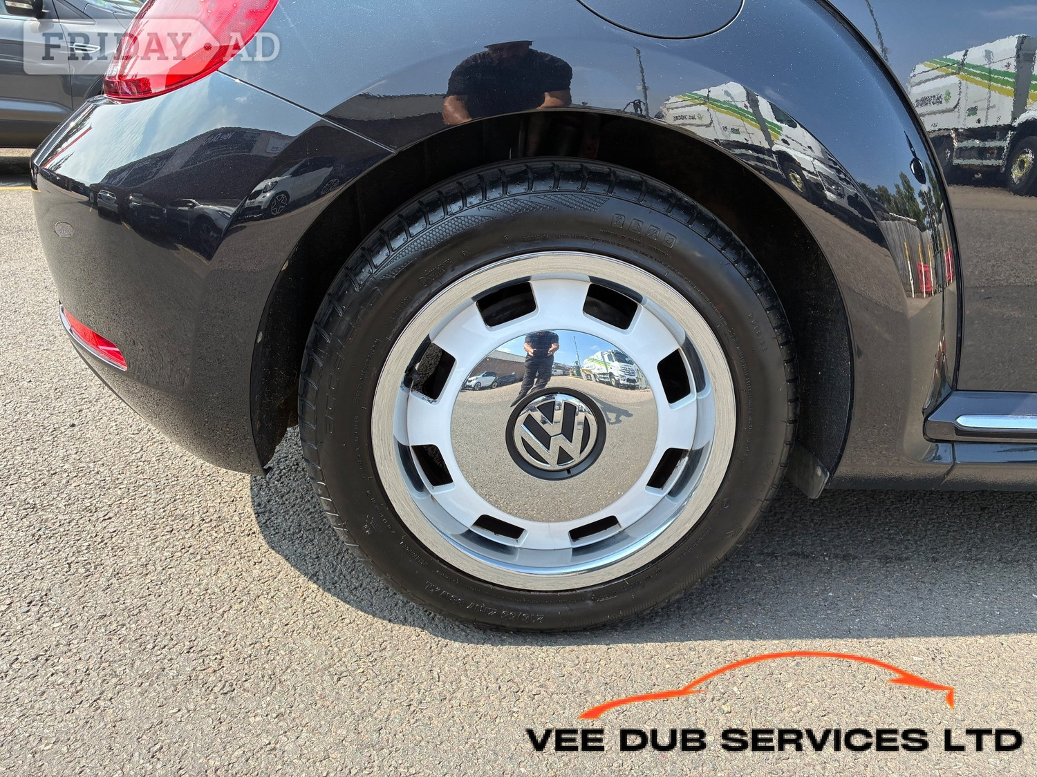 Volkswagen Beetle 2014 - Cars in Leicester