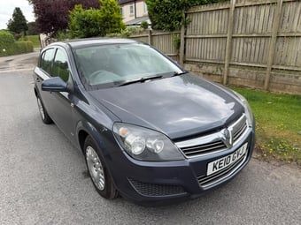 Vauxhall Astra 2010