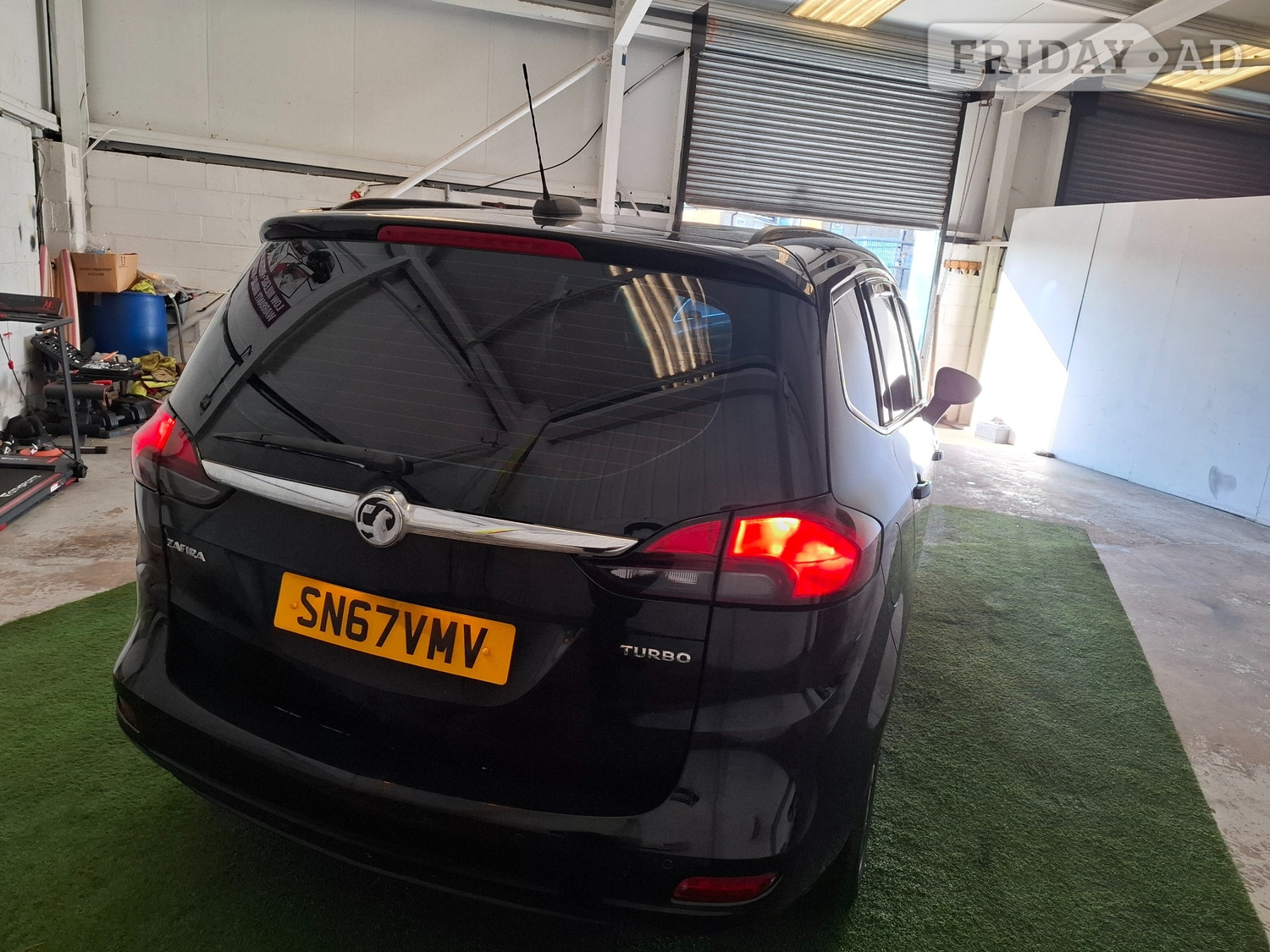 Vauxhall Zafira Tourer 2017 - Cars in Dewsbury