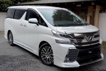 Toyota Vellfire 2015