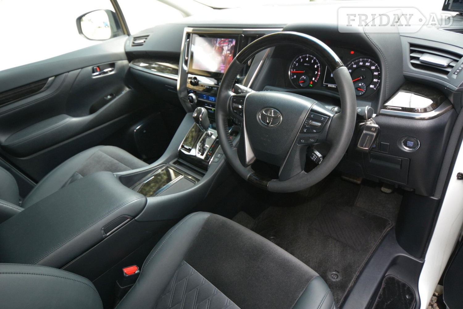 Toyota Vellfire Chingford