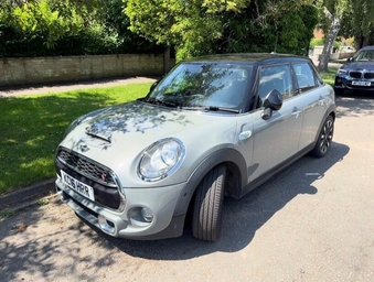 Mini Hatch 2016