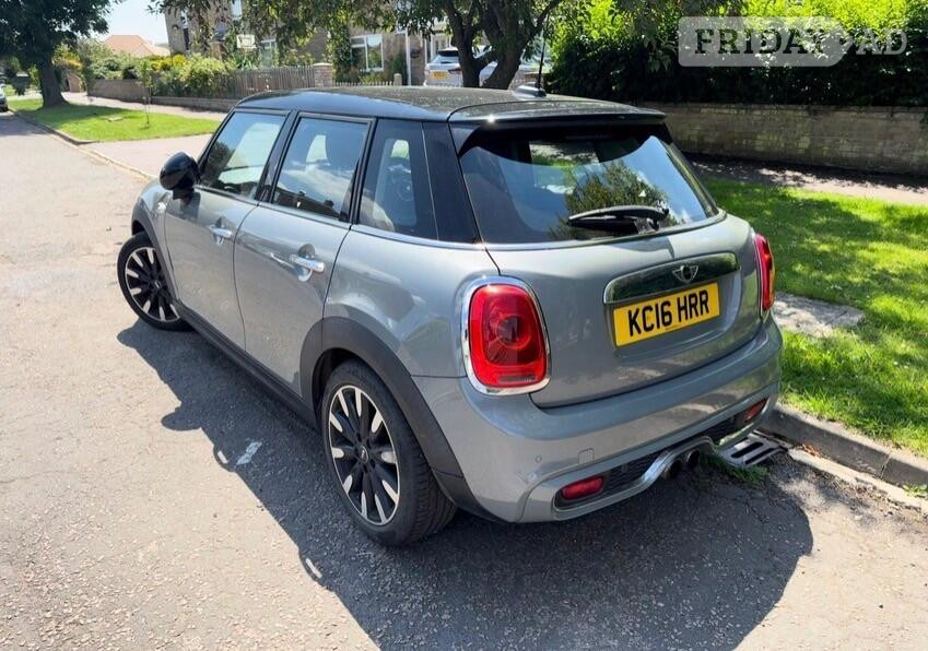 Mini Hatch 2016 - Cars in Barnet
