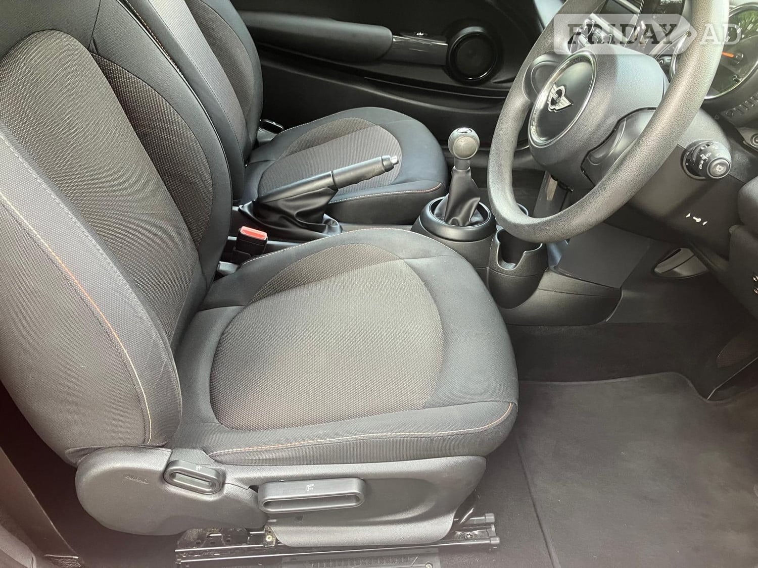 [ berth ]Mini Hatch