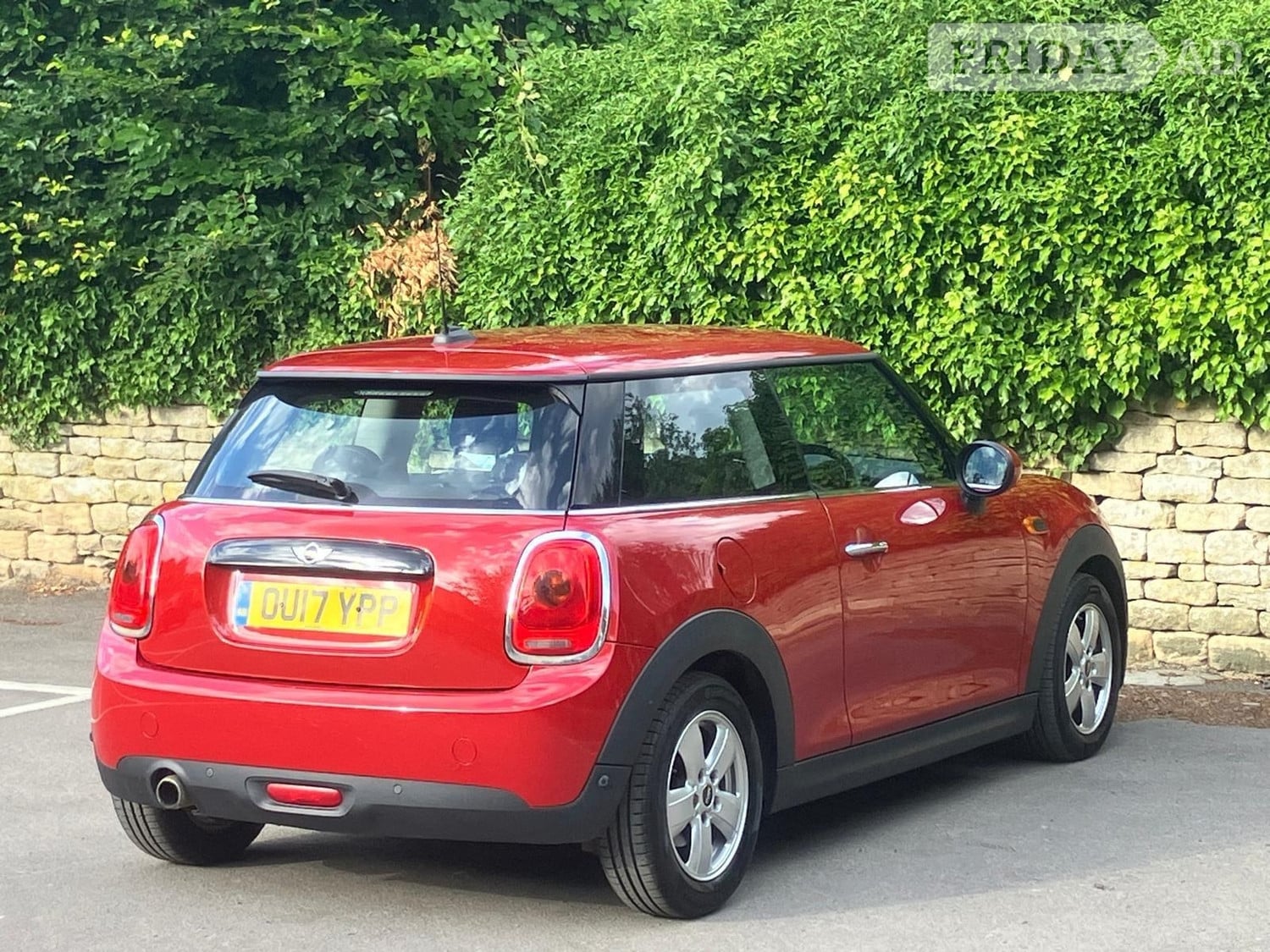 Mini Hatch 2017 - Cars