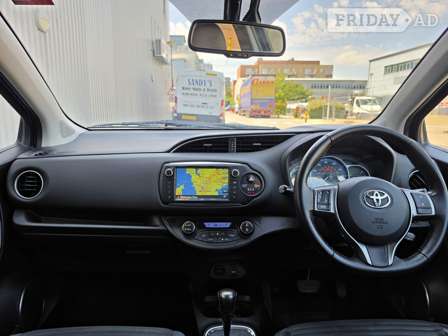 Toyota Yaris 2014 - Cars in Slough