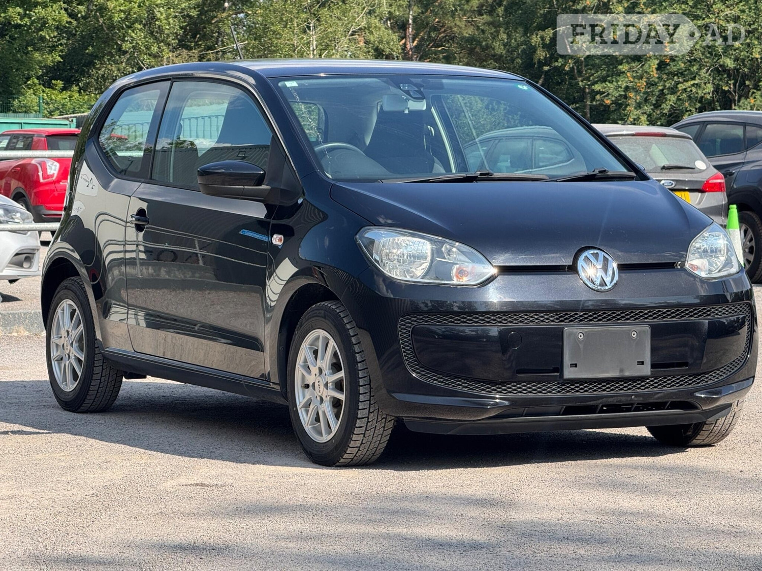 Volkswagen UP! 2015 in Farnham