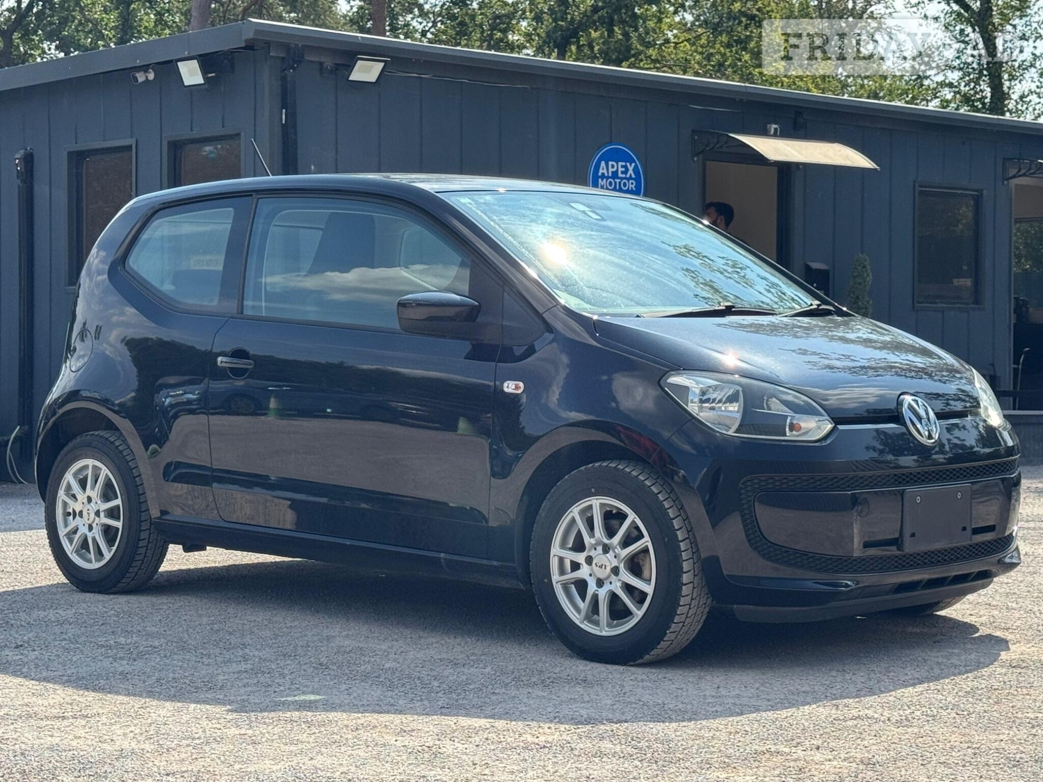 Volkswagen UP! 2015 - Cars
