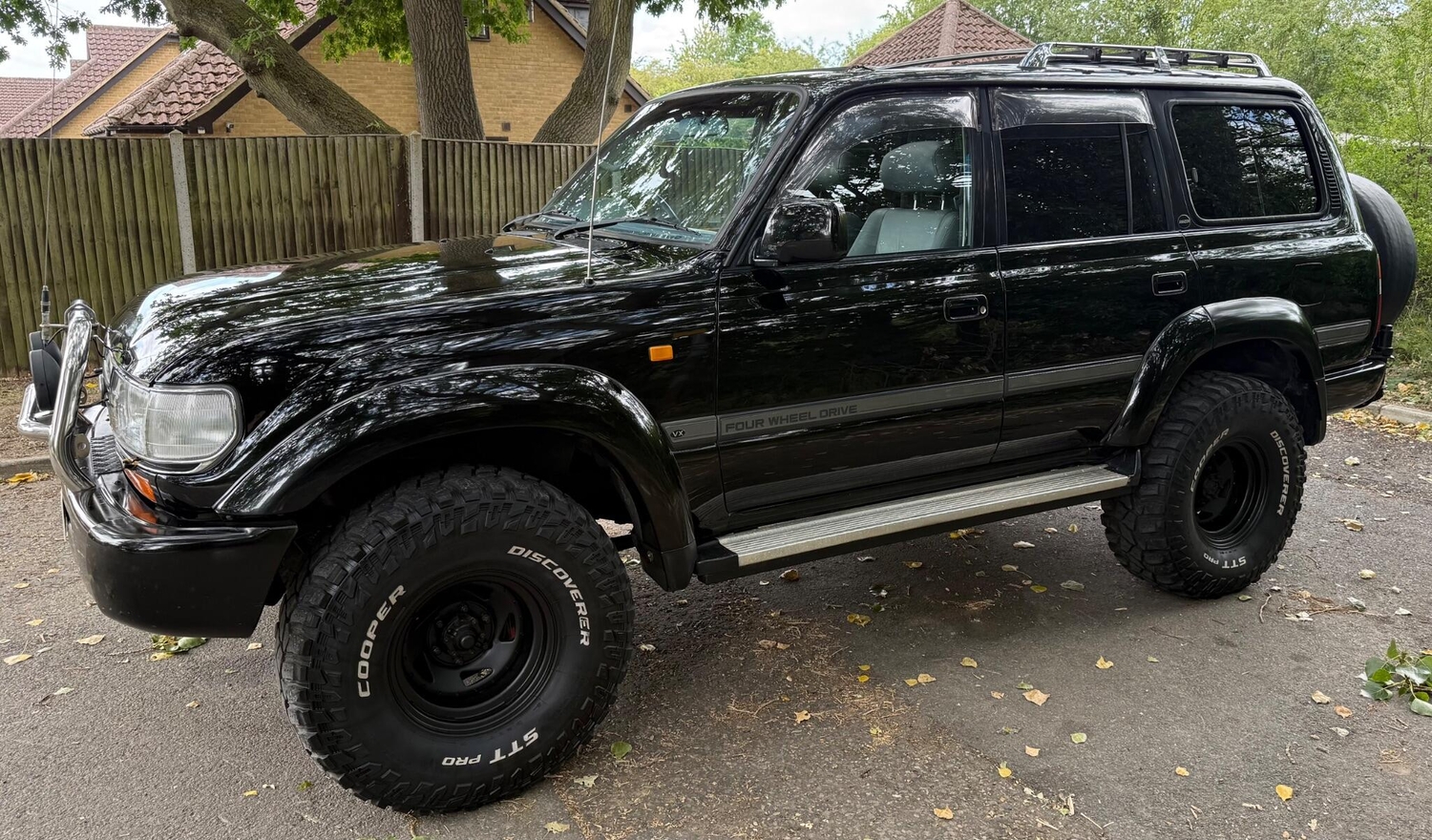 Toyota Land Cruiser 1997 - Cars in Waltham Abbey