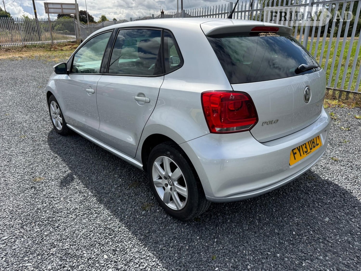 Volkswagen Polo 2013 - Cars