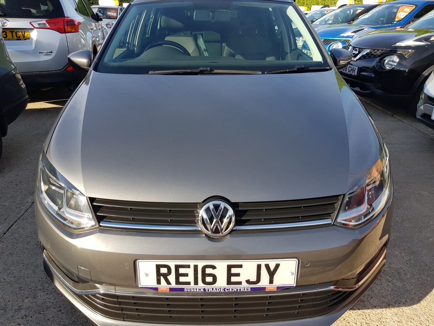 Volkswagen Polo 2016 - Cars